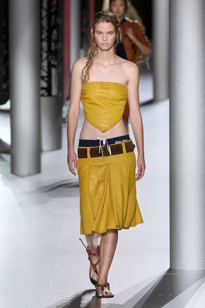 Look 20